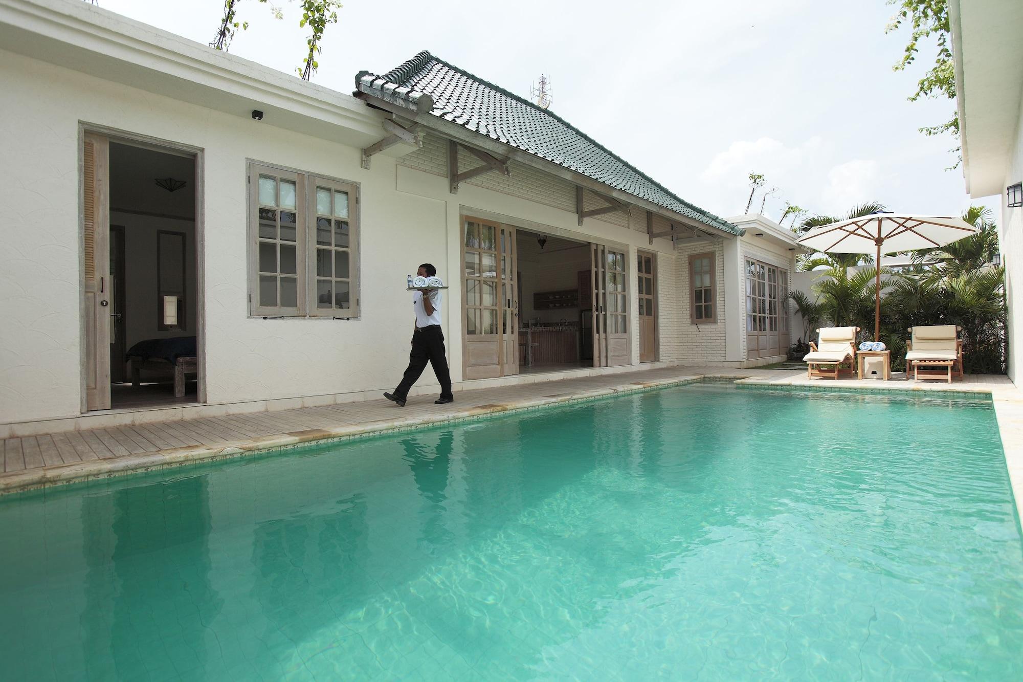 Artemis Villa Hotel Seminyak Buitenkant foto
