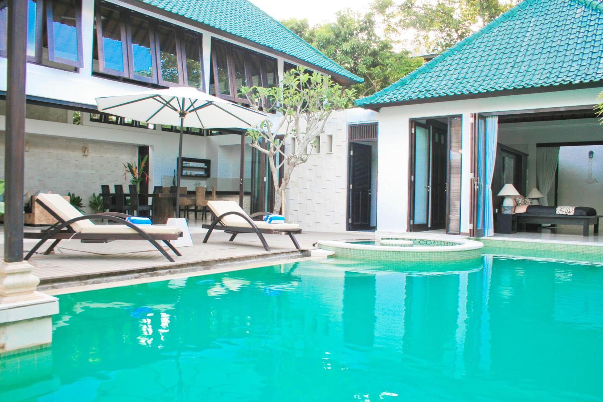 Artemis Villa Hotel Seminyak Buitenkant foto