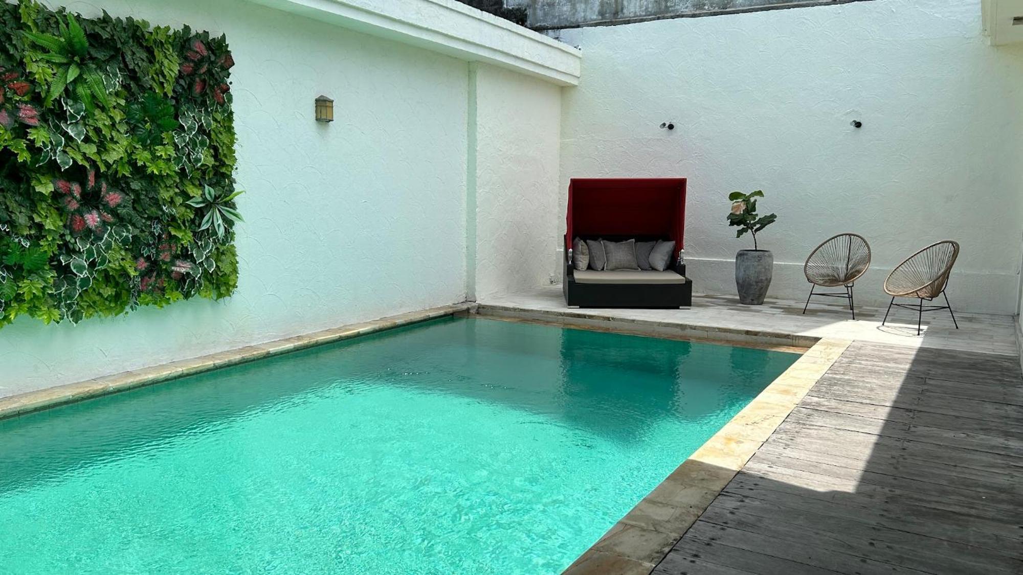 Artemis Villa Hotel Seminyak Buitenkant foto