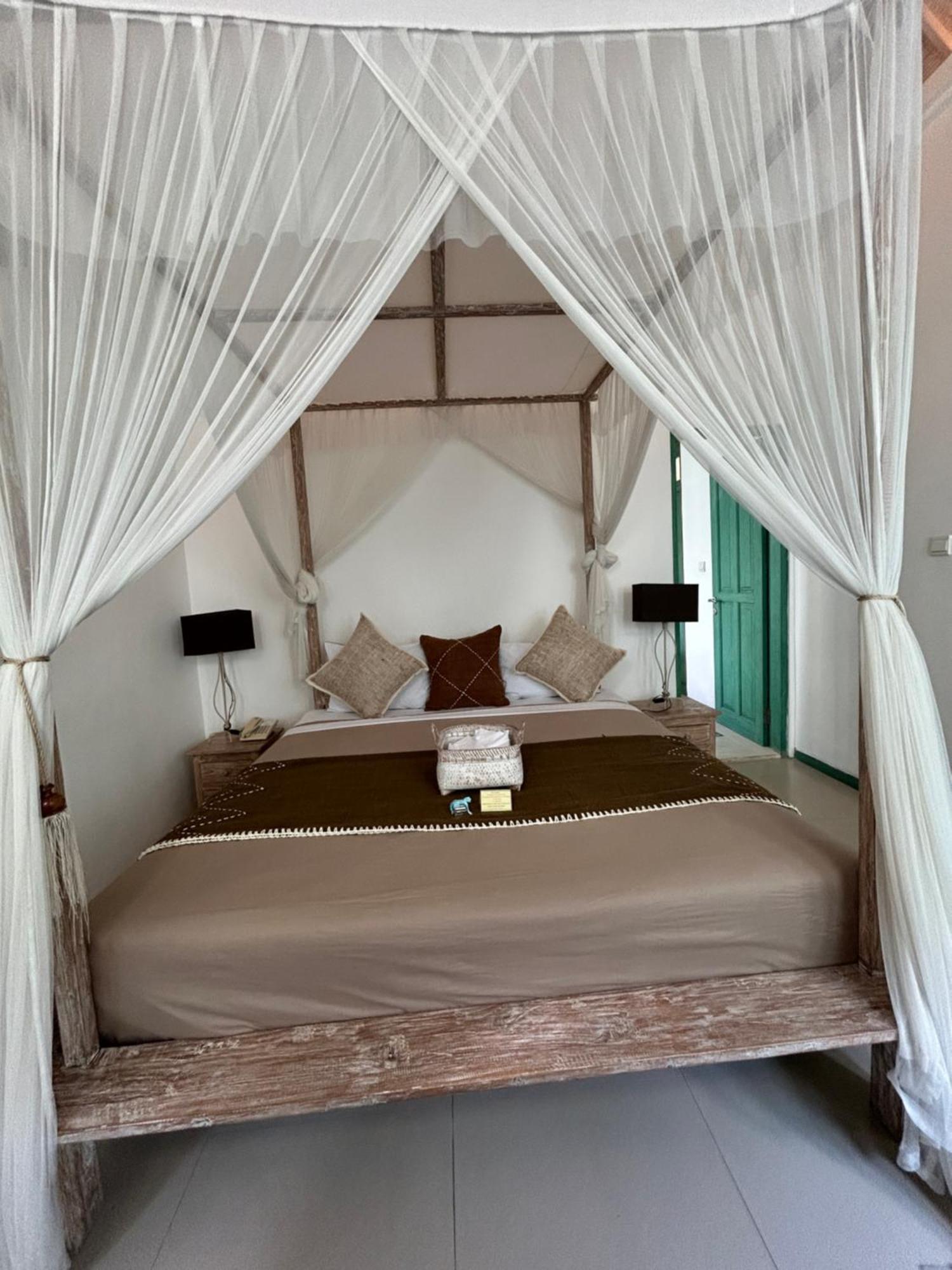 Artemis Villa Hotel Seminyak Buitenkant foto